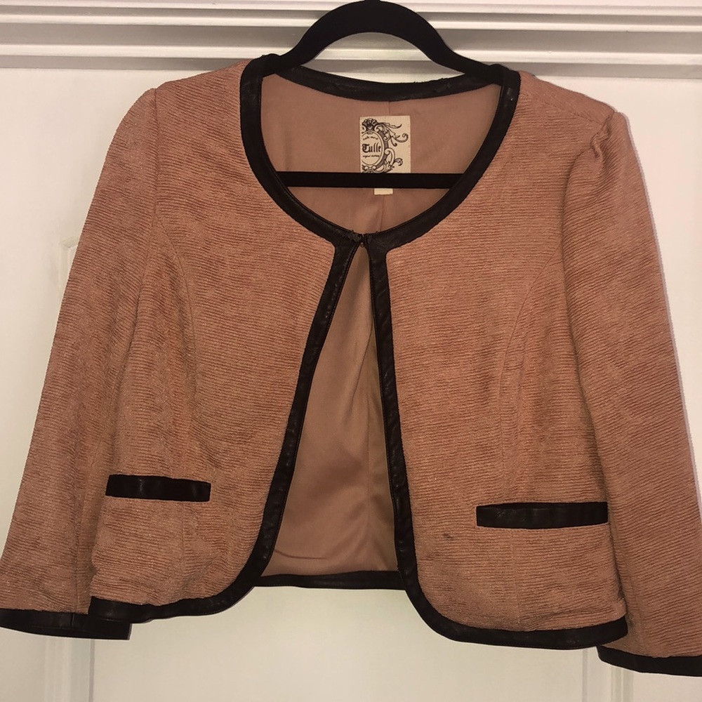 Leather trimmed mauve cropped blazer